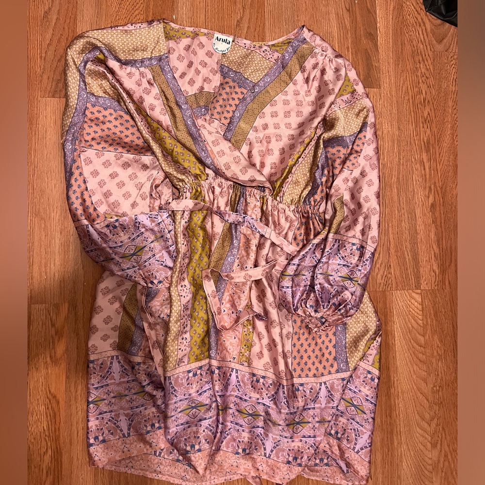 Arula Silky dress!! 💕